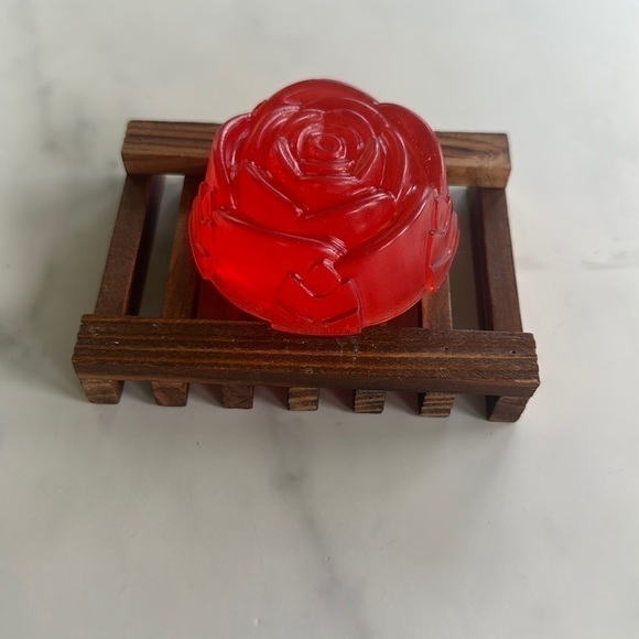 Rose soap bars 🌹 Set of 3 - Picture 1 of 12